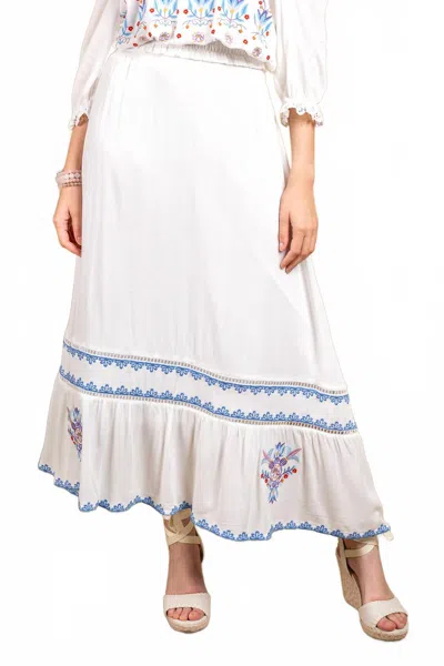 Paparazzi Embroidered Rayon Crinkle Skirt In White In White