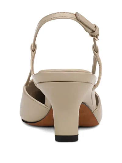 Vince Levvy Pointed Slingback Pumps In Brown