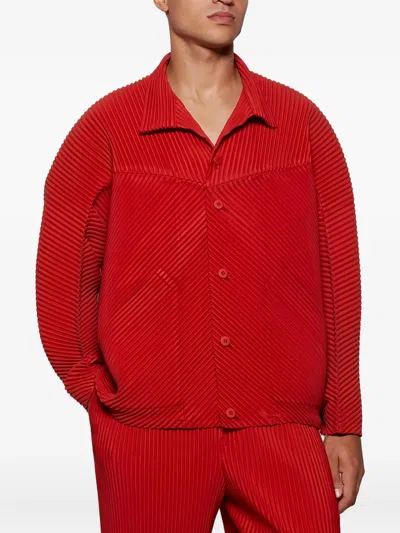 Issey Miyake Plissé Buttoned Jacket In Red