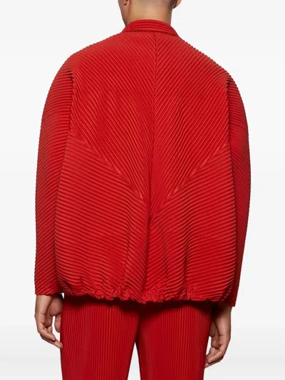 Issey Miyake Plissé Buttoned Jacket In Red