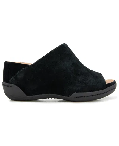 Jambu Nelly In Black