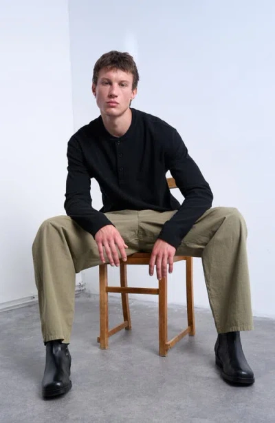 Topman Long Sleeve Ribbed Henley T-shirt In Black