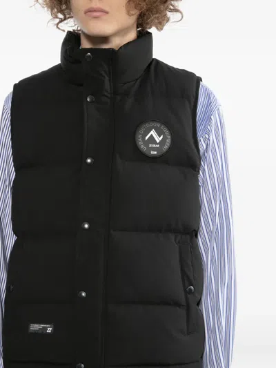 Izzue Logo-patch Gilet In Black