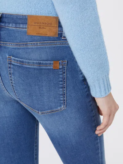 Weekend Max Mara Max Mara Weekend Ultra Slim Jeans With Cropped Cut At The Ankle And Slightly Flared In Blue