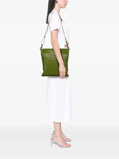 Pre-owned Bottega Veneta 2012-2025 Nappa Intrecciato Crossbody Bag In Green