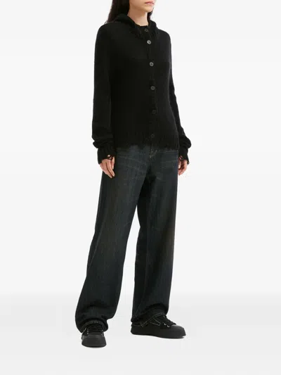 纽扣磨损边开衫