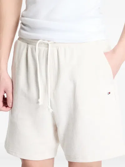 Tommy Hilfiger Drawstring Graphic Sweatshorts In Neutral