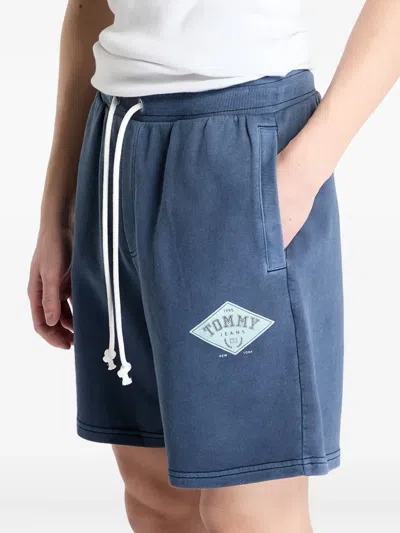 Tommy Hilfiger Drawstring Graphic Shorts In Blue