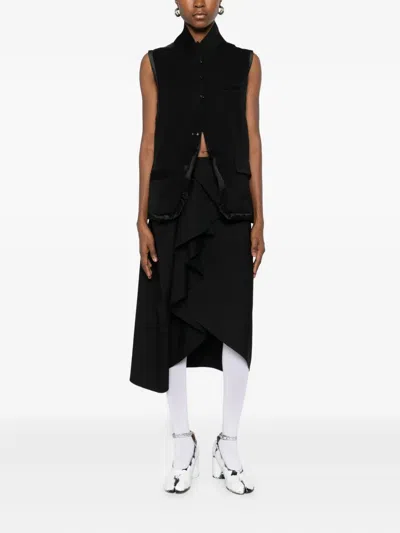 Undercover Bead-embellishment Waistcoat In Black