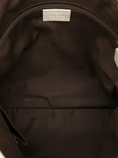 Pre-owned Gucci 2000-2015 Gg Canvas Crossbody Bag In Brown