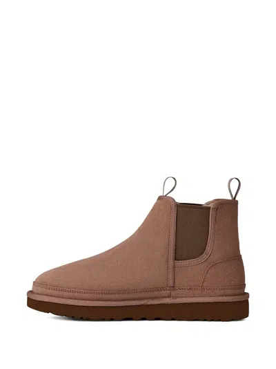 Ugg Neumel Chelsea Boots In Neutral