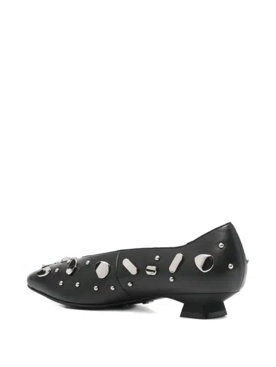 缀饰鞋跟高跟鞋