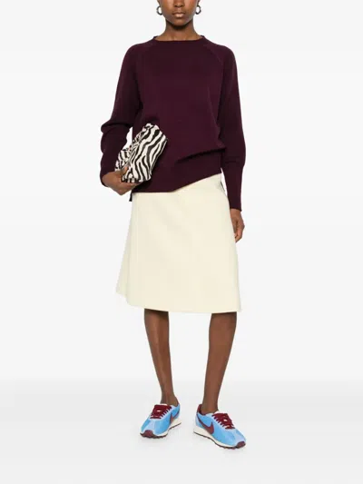 插肩式衣袖毛衣