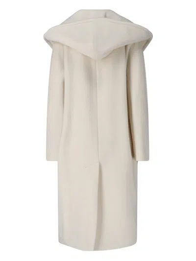 Tagliatore Minimalist White Jacket With Classic Collar And Tailored Fit In White