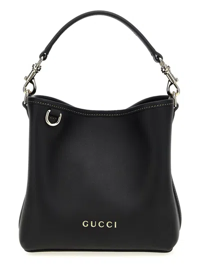 Gucci Borsa A Secchiello Gg Emblem In Pelle Nera Donna In Black