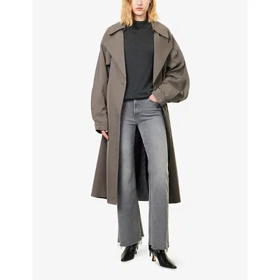 Mother Womens Catch Me Outside The Doozy Sneak Fray Stretch-denim Jeans In Gray