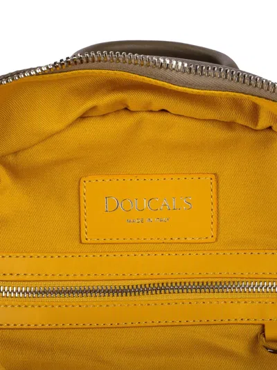 Doucal's Leather Zipped Backpack In Brown