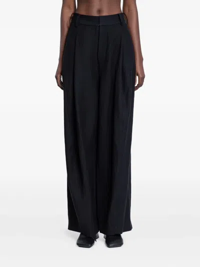 Uma Wang Paw Pleated Trousers In Black