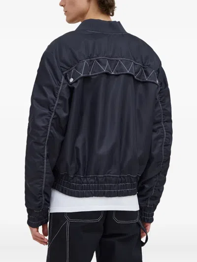 对比缝线飞行员夹克