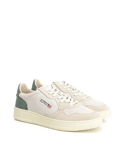 Autry Medalist Low Sneaker In Neutral