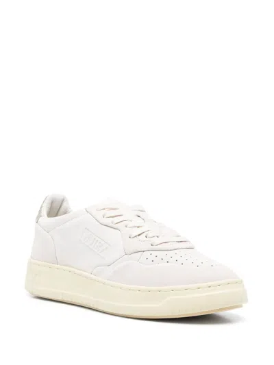 Autry Sneakers In White