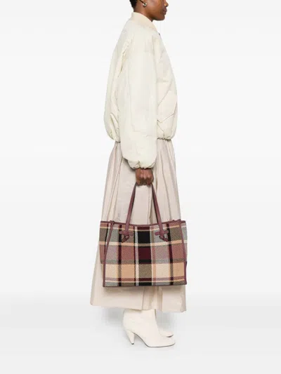 Gianni Chiarini Shopper With Check Pattern In Red