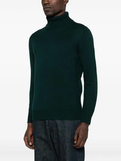 Kangra Cashmere Classic Turtleneck Sweater In Wool-cashmere Blend In Green