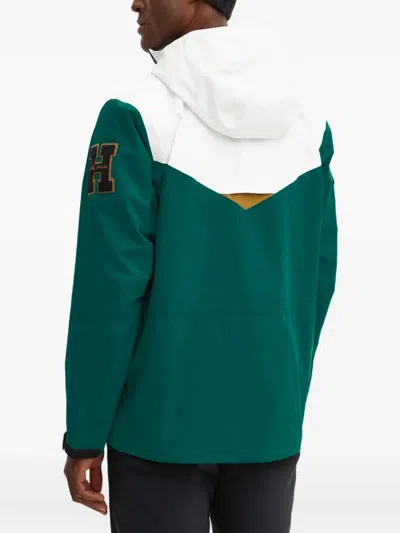 Helly Hansen Logo Hooded Jacket In Green