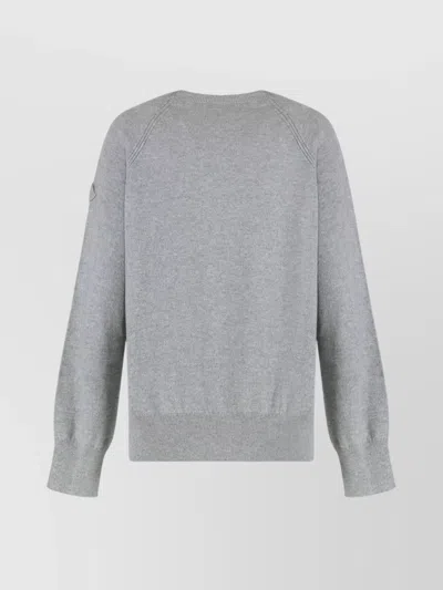 Moncler Relaxed Fit Cashmere Sweater In Gray