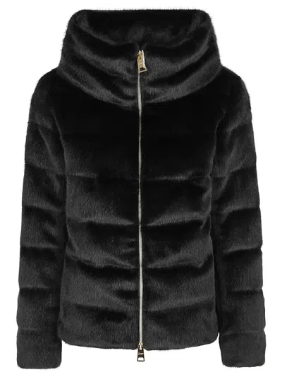 Herno Cropped Black Jacket With Plush Texture And High Collar In Black