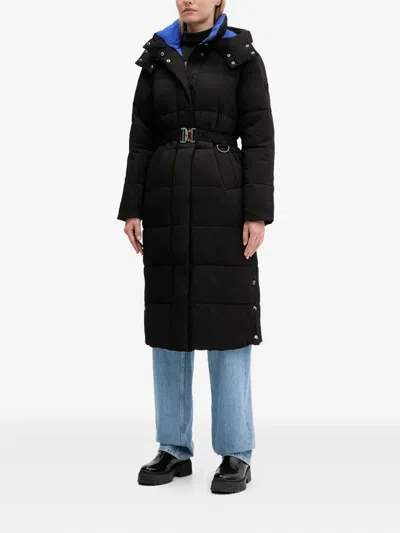 连帽领填充外套