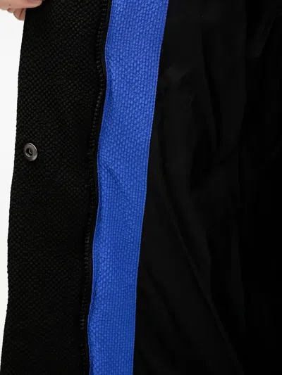 连帽领填充外套