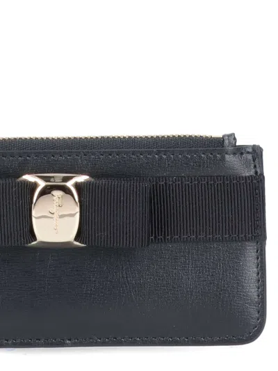 Ferragamo Vara Bow Card Holder In Black