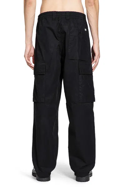 C.p. Company Cargo Pants In Black