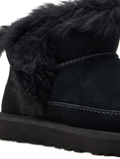 Ugg Classic Ultra Mini Chalet Boots In Black