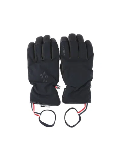 Moncler 'touchscreen' Gloves In Brown
