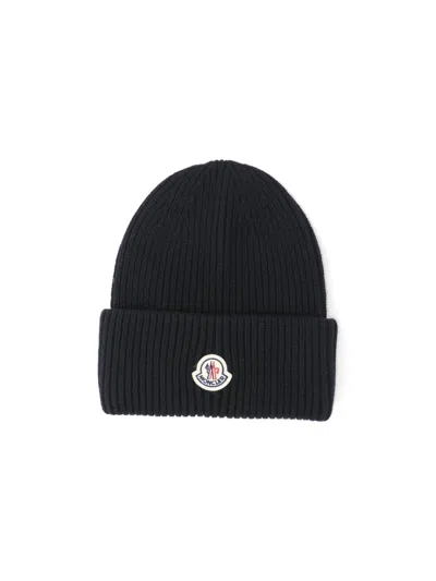 Moncler Ribbed Beanie With Folded Cuff And Embroidered Logo In Black