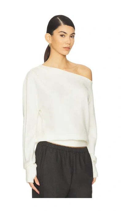 Bobi Asymmetrical Thumbhole Top In White