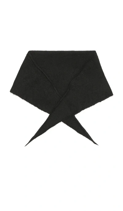 Petit Moments Courchevel Triangle Scarf In Black