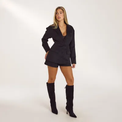 Lounge Black In Black