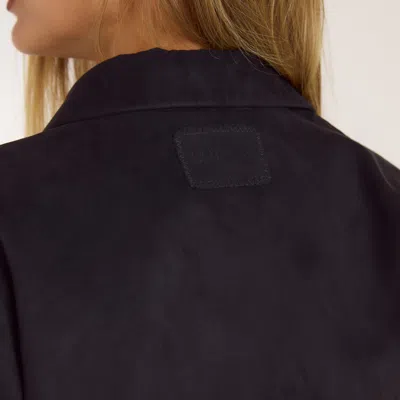 Lounge Black In Black