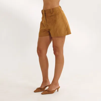 Lounge Tan In Brown