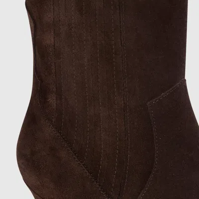 Lounge Chocolate In Brown