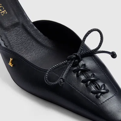 Lounge Black In Black