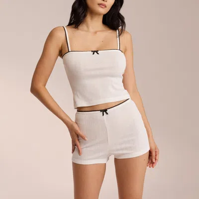 Lounge White In White