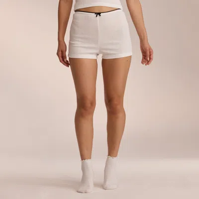 Lounge White In White