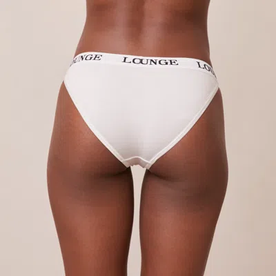 Lounge All White In White