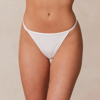 Lounge White In White