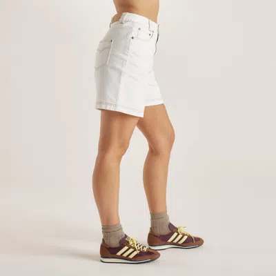 Lounge White In Multi