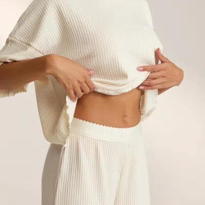 Lounge Cream In White